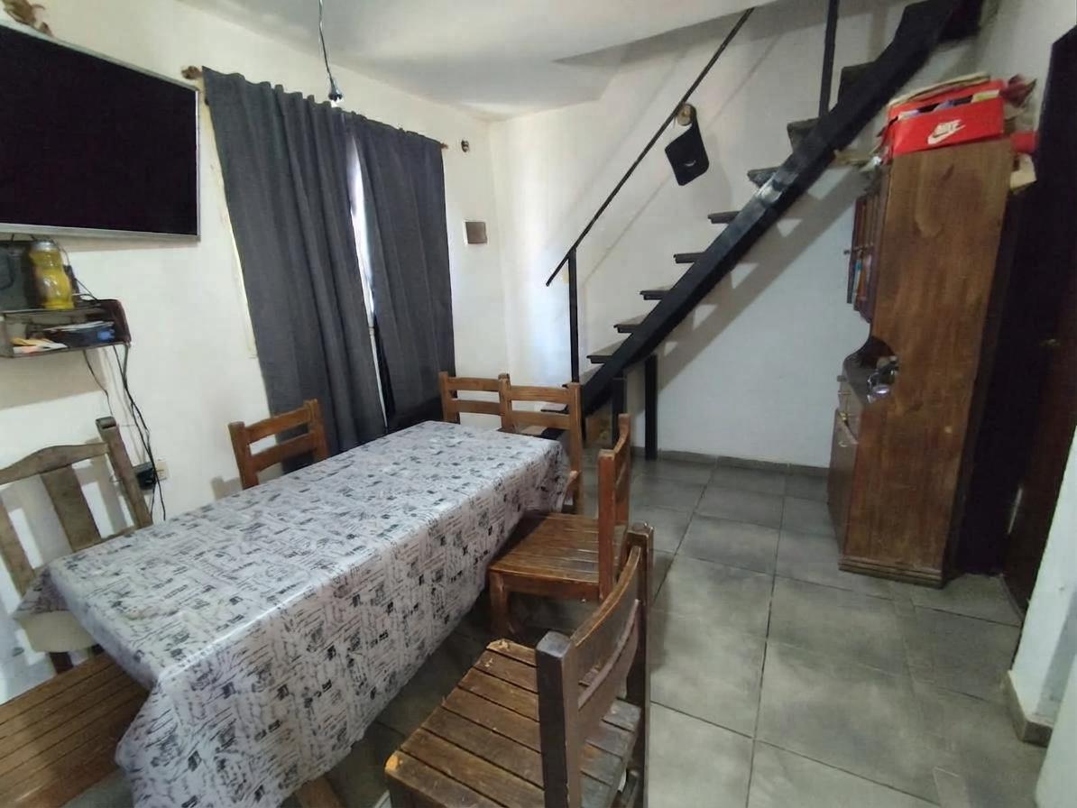 Foto de Casa 2 dormitorios Gonnet 488 e 7 bis y 8 bis Villa Castells, imagen 4