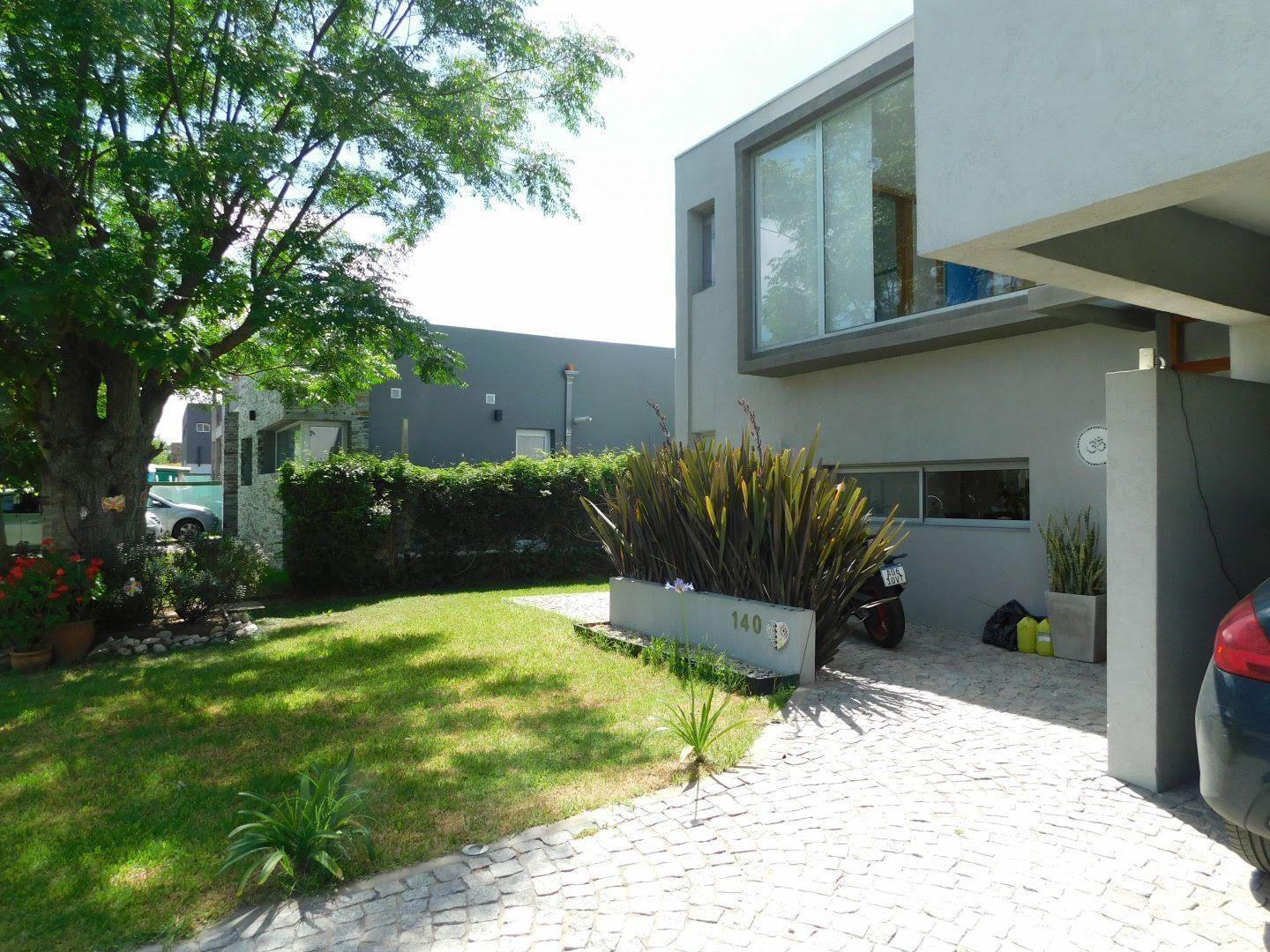 Foto de Casa en venta 3 dormitorios Altos de Hudson II Lote 140 Berazategui, imagen 4