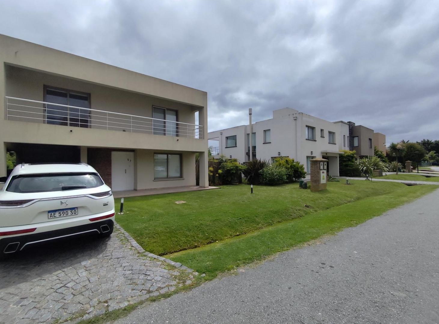 Foto de Casa en venta Altos de Hudson I Berazategui, imagen 2