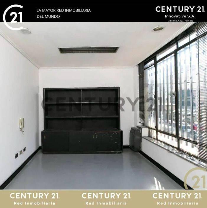 Venta de Departamento 4 Ambientes: Ideal Para Uso Profesional o Residencial 3