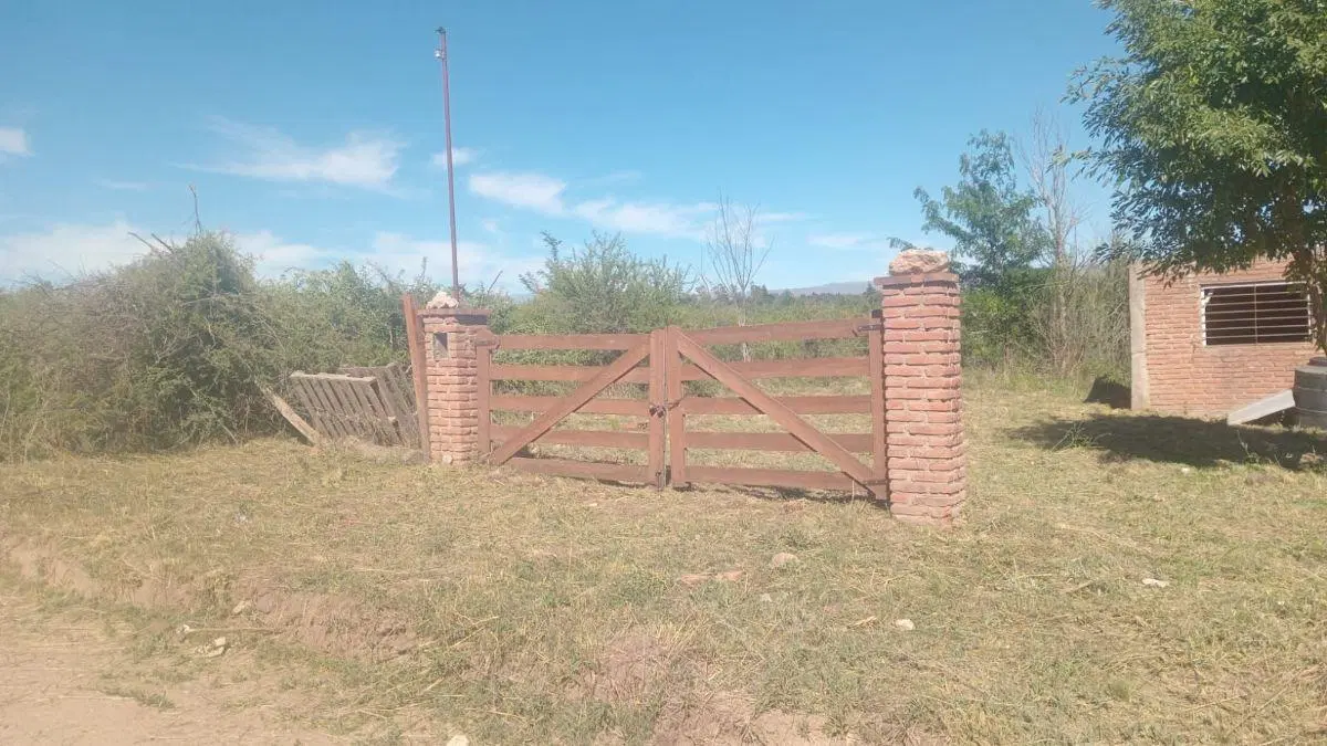 PARQUE SIQUIMAN , CASA PARA AMPLIAR , IDEAL INVERSOR !! 5