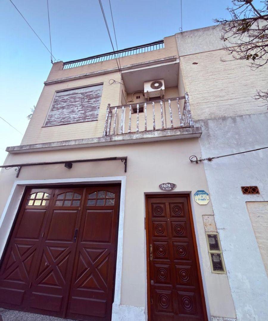 PH 2 Ambientes con Terraza y Parilla - Banfield