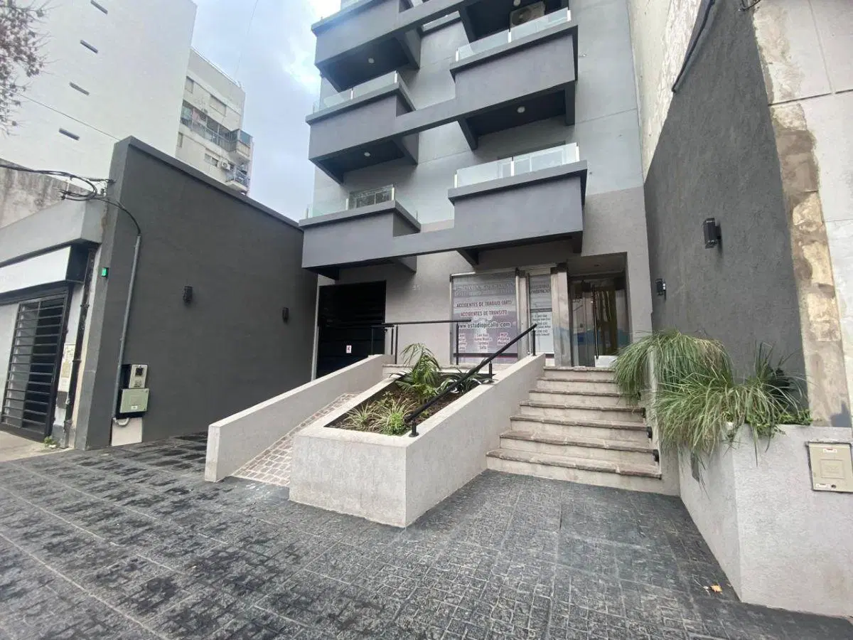 ALQUILER DEPARTAMENTO 2 AMB C/COCHERA - LANUS OESTE 3