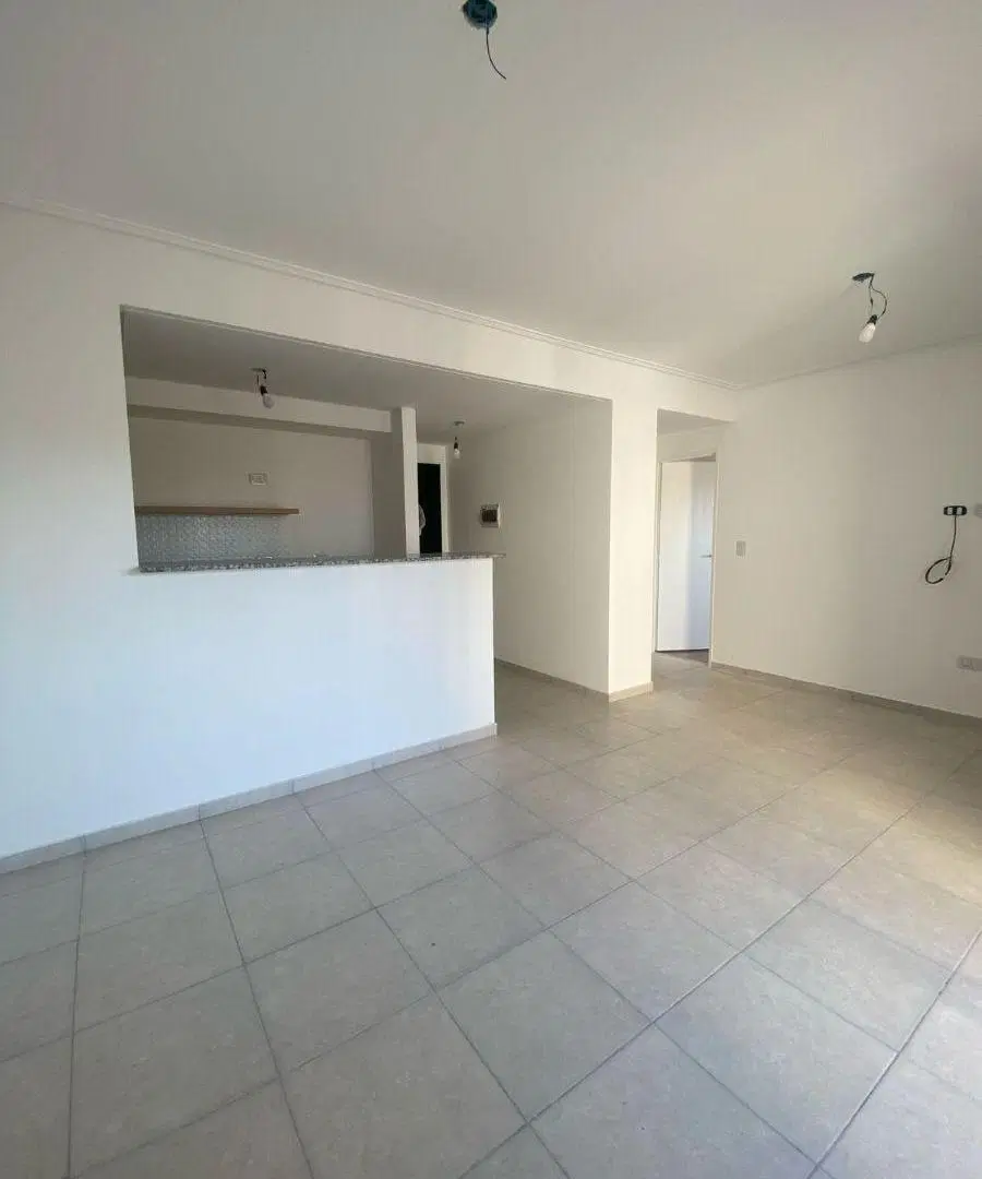 ALQUILER DEPARTAMENTO 2 AMB C/COCHERA - LANUS OESTE 2