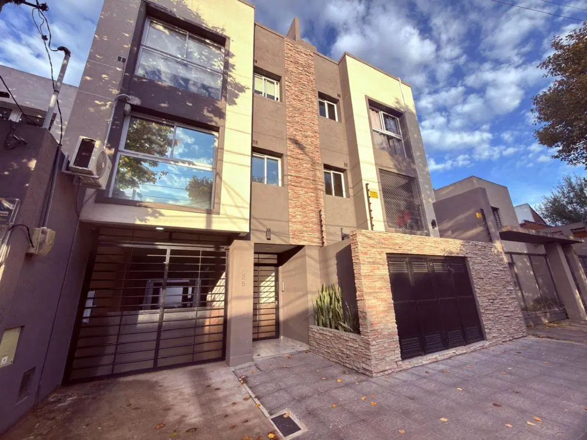 DEPARTAMENTO MONOAMBIENTE EN ALQUILER - BANFIELD 2