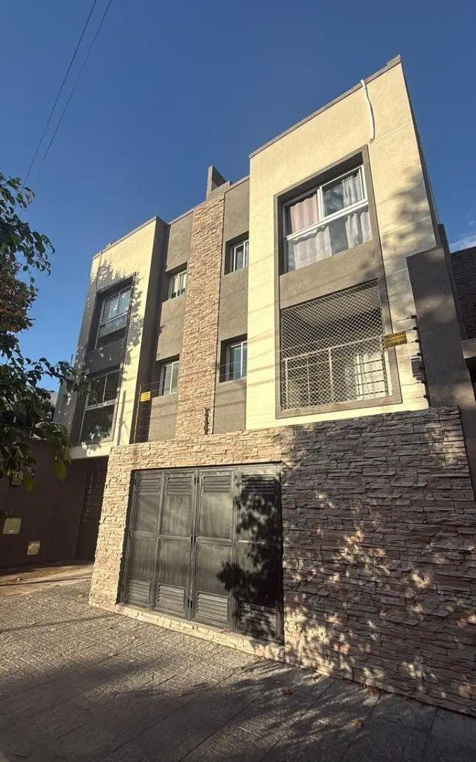 DEPARTAMENTO MONOAMBIENTE EN ALQUILER - BANFIELD 4