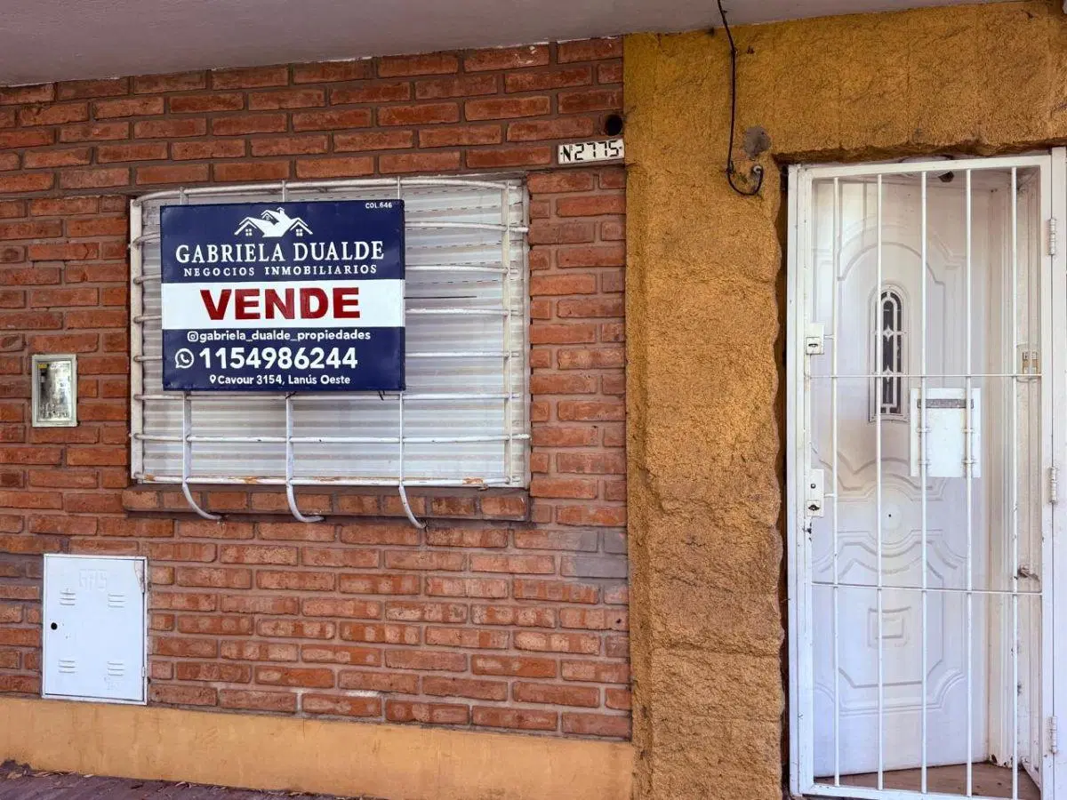 VENTA DEPARTAMENTO TRIPLEX 3 AMB- APTO CREDITO LANUS OESTE 2