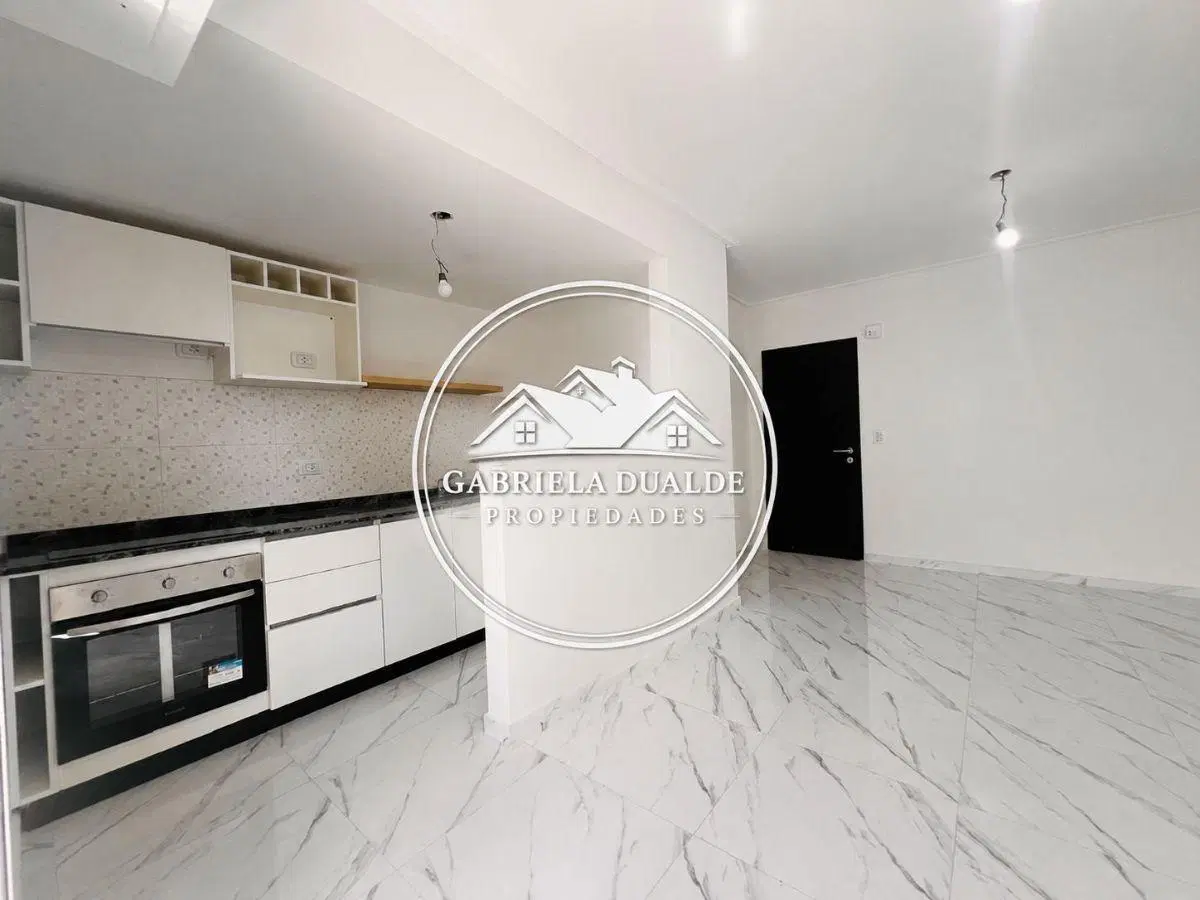 VENTA DEPARTAMENTO 2 AMB - LANUS ESTE 3