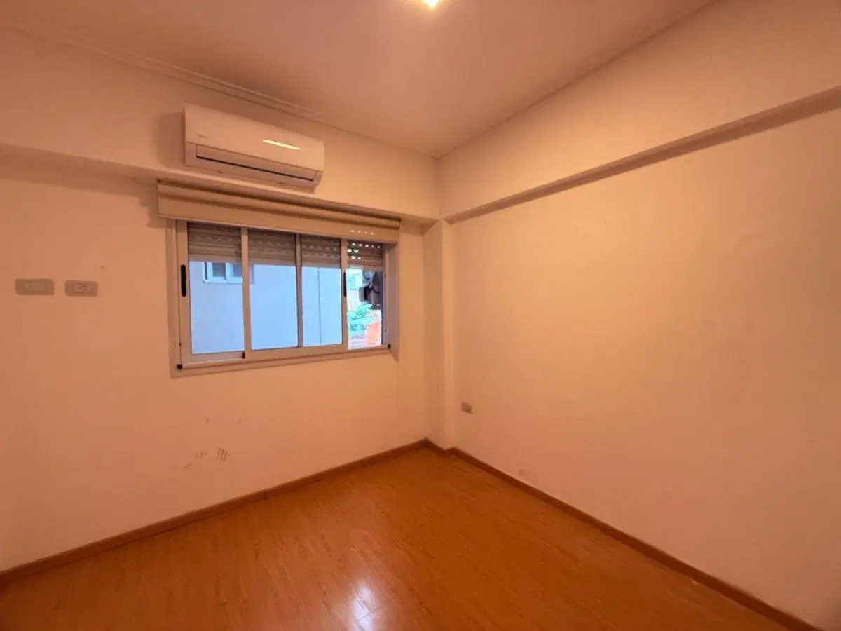 Alquiler Departamento 3 Ambientes c/ Cochera Cubierta en Lanús Oeste 2