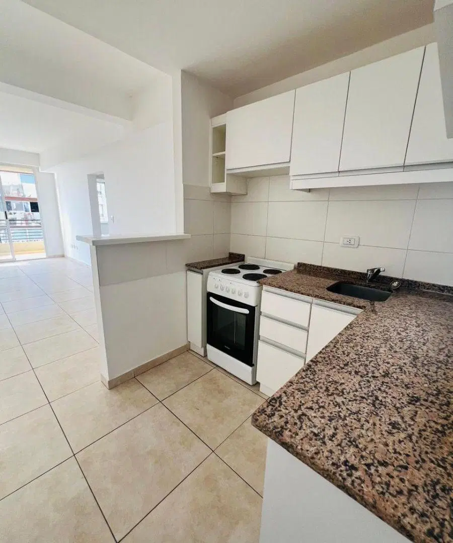 ALQUILER DEPARTAMENTO 3 AMBIENTES C/COCHERA - LANUS ESTE 3