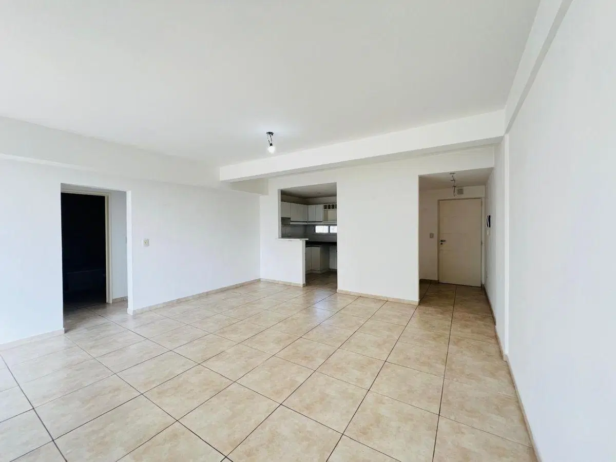 ALQUILER DEPARTAMENTO 3 AMBIENTES C/COCHERA - LANUS ESTE 4