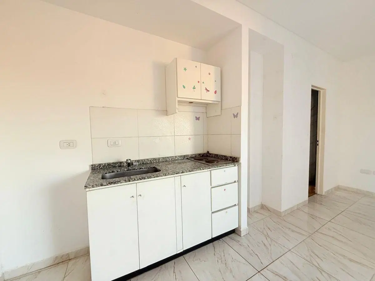 DEPARTAMENTO MONOAMBIENTE EN ALQUILER - LANUS ESTE GERLI 2