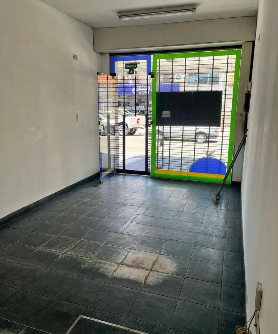 LOCAL COMERCIAL EN VENTA 20MTS - LANUS OESTE - ID 59571435 4