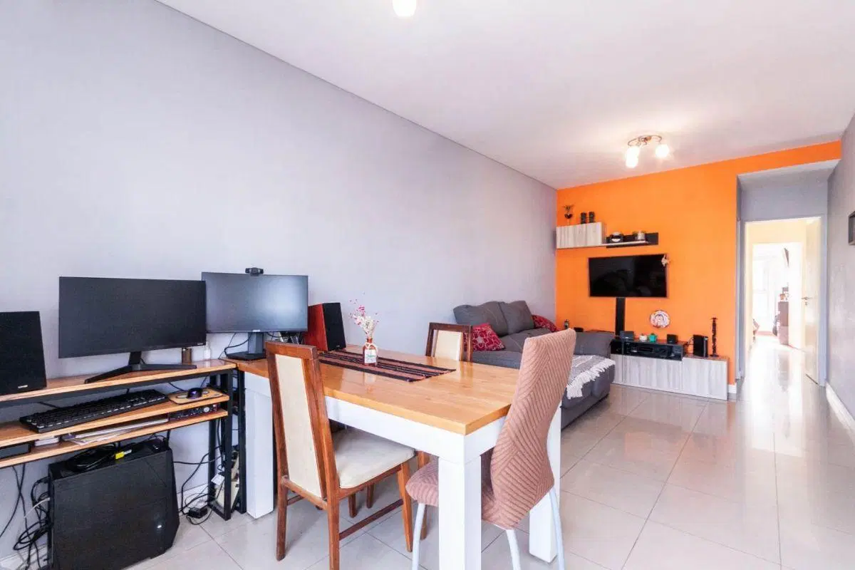 DEPARTAMENTO 3 AMBIENTES C/COCHERA - LANUS ESTE 1