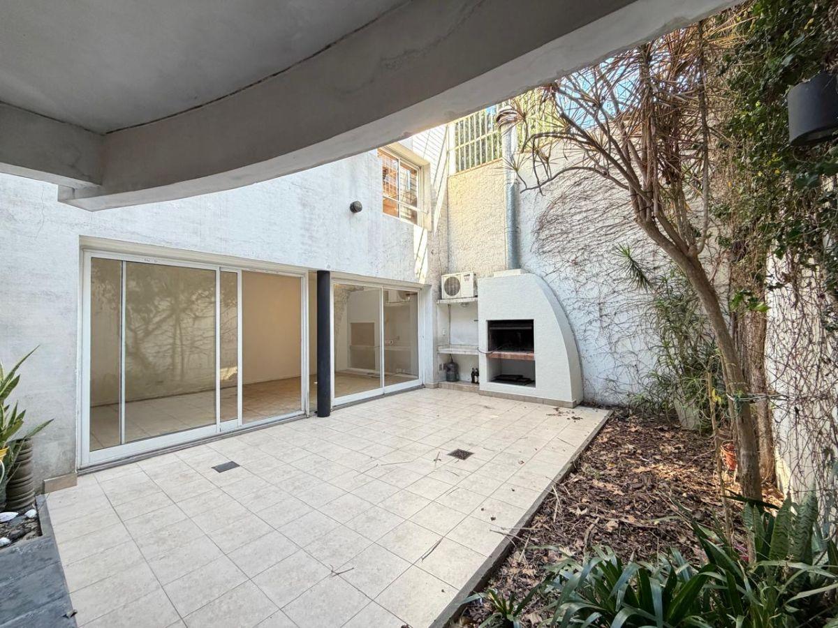 Foto de EN VENTA | CASA 4 AMBIENTES – APTO CRÉDITO | CENTRO DE LANÚS OESTE, imagen 2