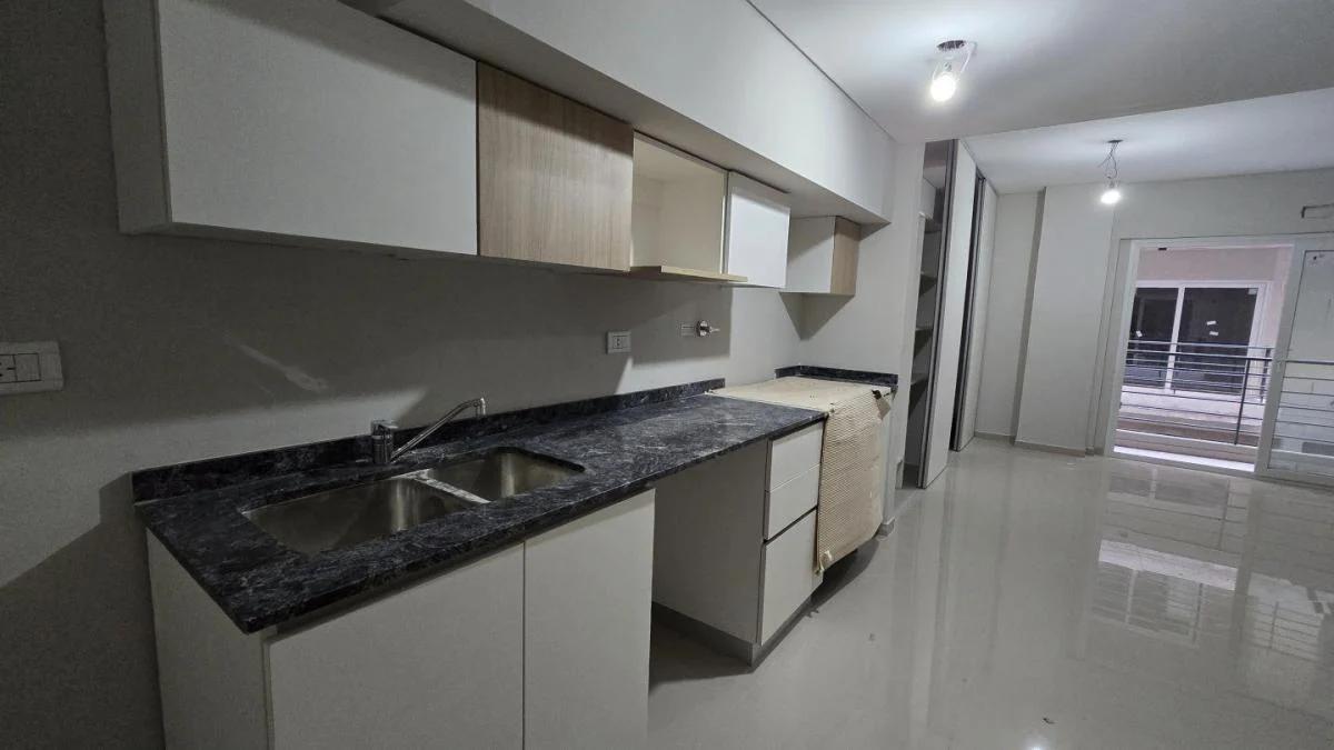 Foto de VENTA MONOAMBIENTE 40 MTS - LANUS ESTE OPORTUNIDAD, imagen 3