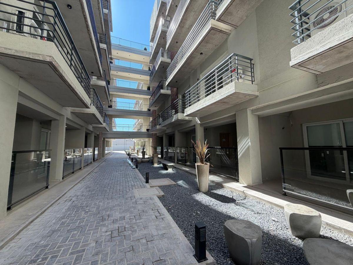 Foto de VENTA MONOAMBIENTE 40 MTS - LANUS ESTE OPORTUNIDAD, imagen 4
