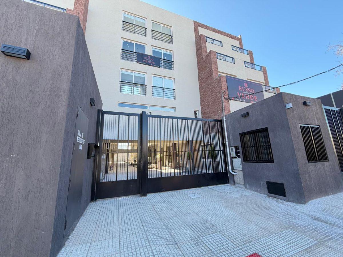 Foto de VENTA DEPARTAMENTO 3 AMB - LANUS ESTE OPORTUNIDAD, imagen 4