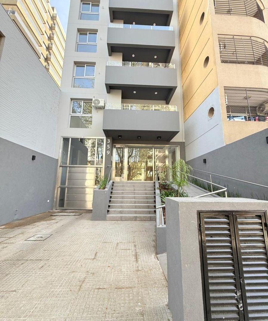 Foto de DEPARTAMENTO 2 AMBIENTES C/COCHERA LANUS OESTE OPORTUNIDAD, imagen 1