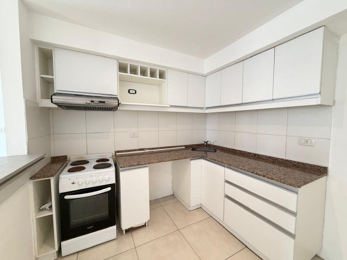 Foto de ALQUILER DEPARTAMENTO 3 AMBIENTES C/COCHERA - LANUS ESTE, imagen 4