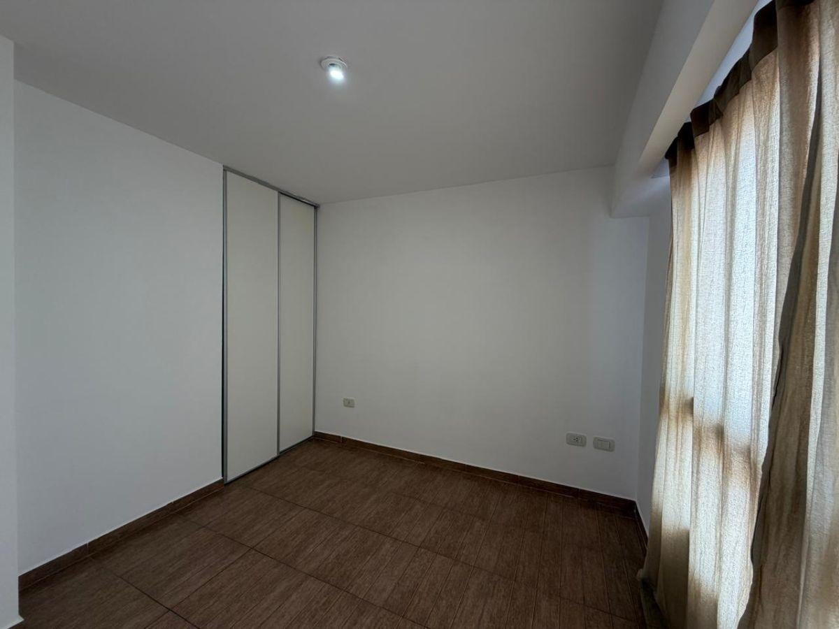 Foto de ALQUILER DEPARTAMENTO 3 AMBIENTES C/COCHERA - LANUS ESTE, imagen 1