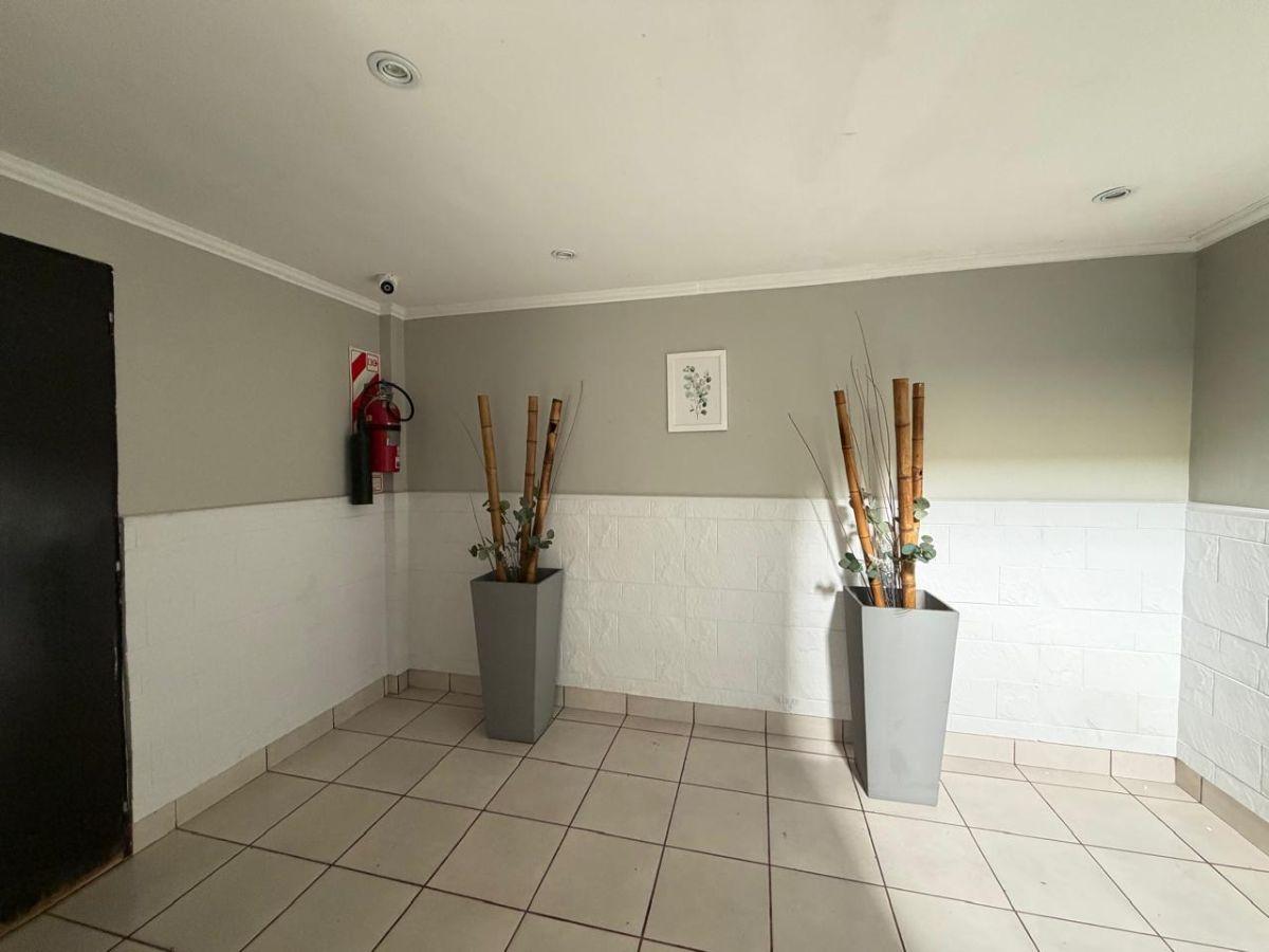 Foto de ALQUILER DEPARTAMENTO DUPLEX 3 AMBIENTES - LANUS OESTE, imagen 3