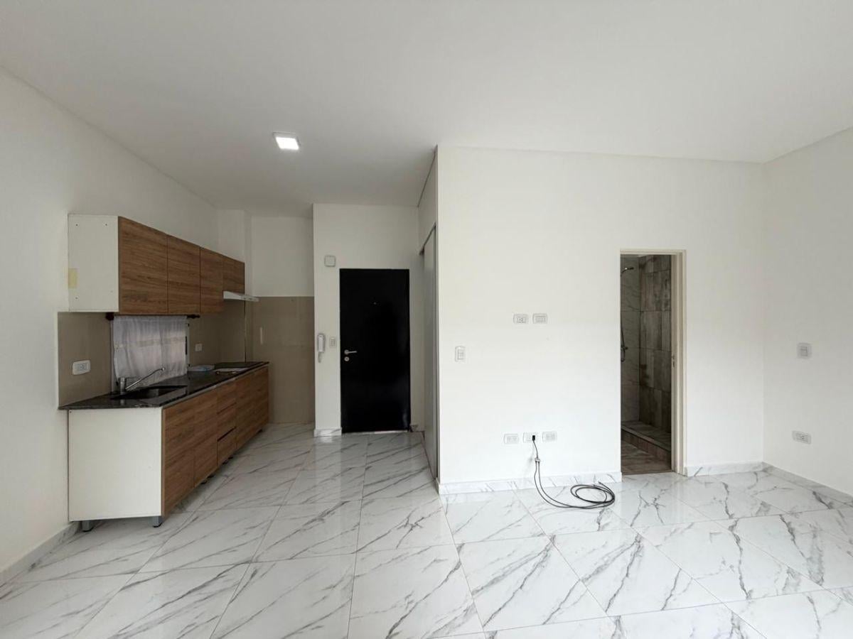 Foto de OPORTUNIDAD MONOAMBIENTE 35 METROS - LANUS OESTE , REMEDIOS DE ESCALADA, imagen 5