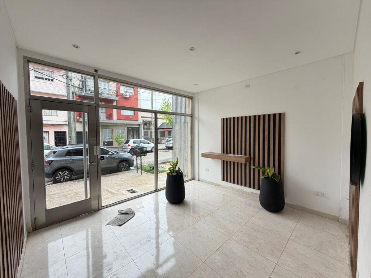 Foto de OPORTUNIDAD MONOAMBIENTE 35 METROS - LANUS OESTE , REMEDIOS DE ESCALADA, imagen 2