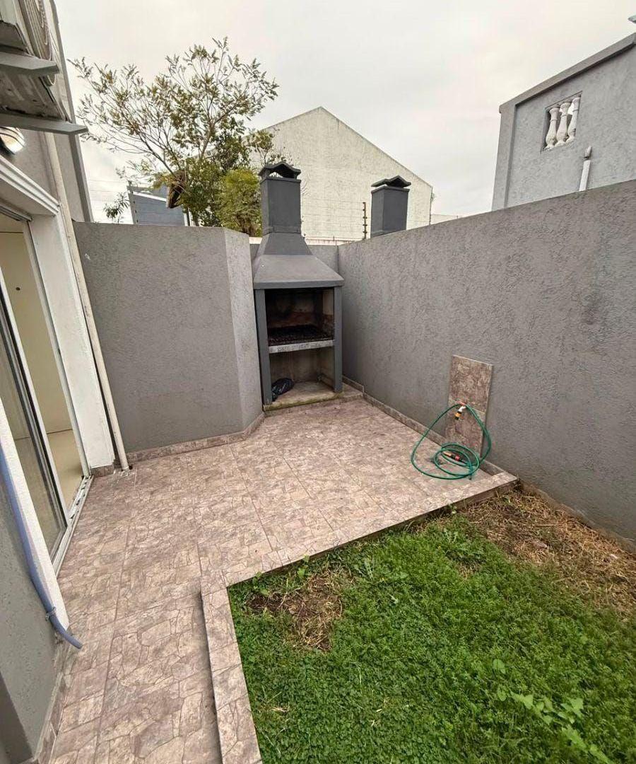 Foto de ALQUILER DUPLEX 3 AMBIENTES C/COCHERA -LANUS ESTE, imagen 5