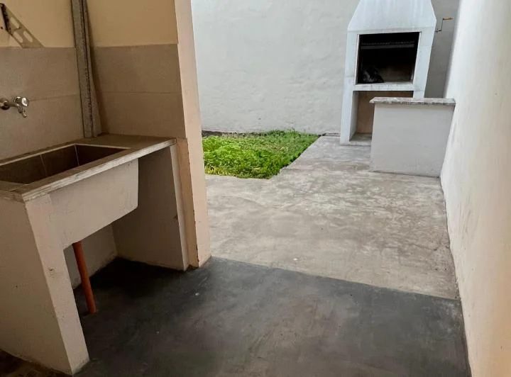 Departamento Tipo Ph Casa Sin Expensas Con Parrilla Y Lavadero 4