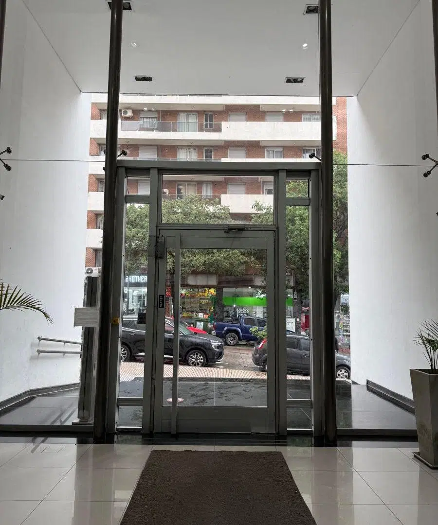 DEPARTAMENTO EN ALQUILER TORRE DUOMO 2 DOR 3