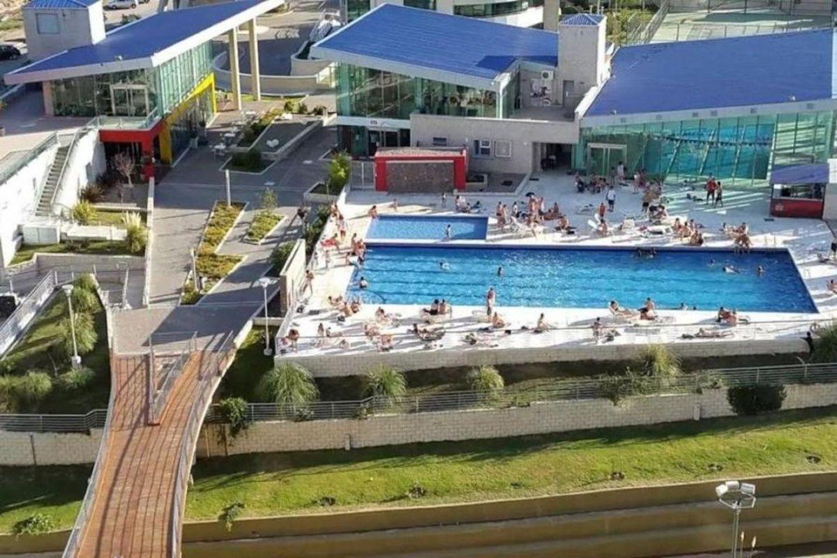 DEPARTAMENTO DE 3 DORMITORIOS EN VENTA EN ALTOS VILLASOL CON COCHERA