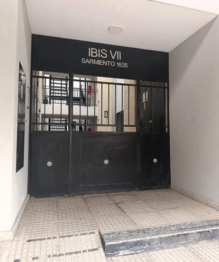 Departamento 1 dormitorio contrafrente en barrio general paz 2