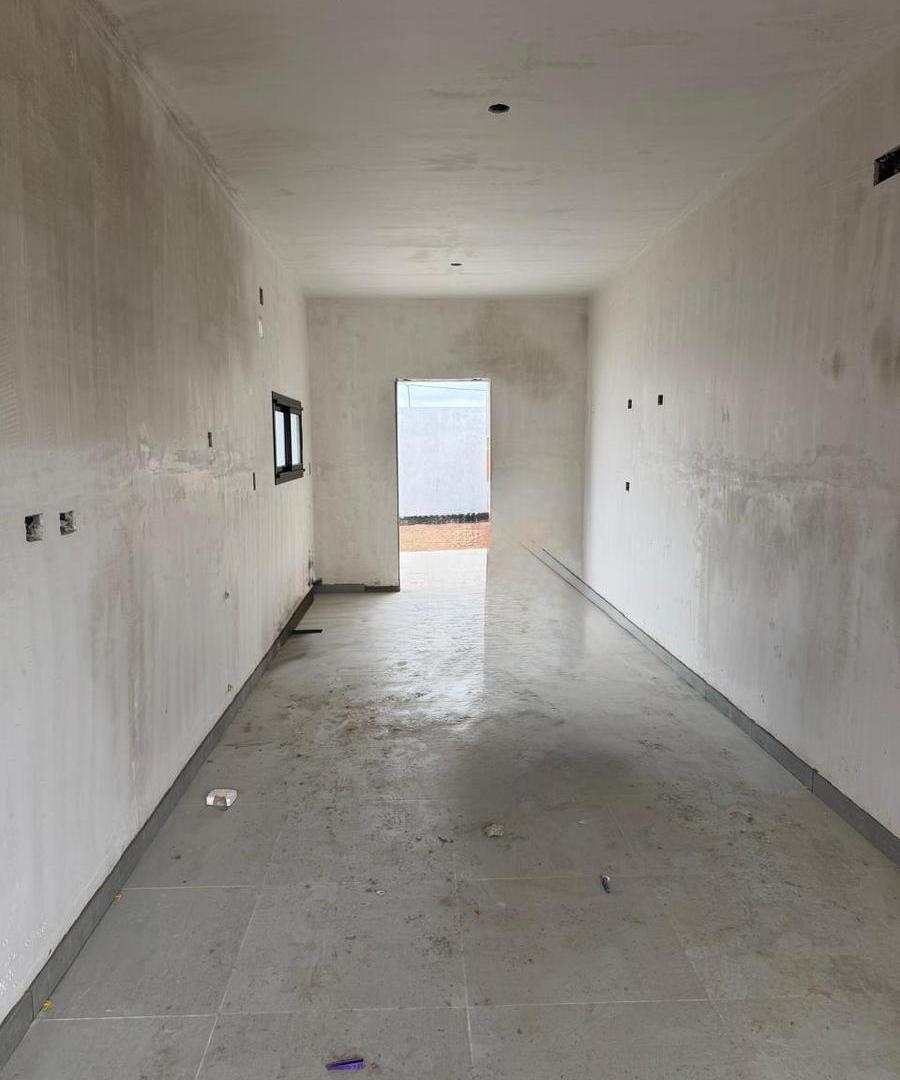 Foto de VENTA DUPLEX 2 DORMITORIOS A ESTRENAR EN PAMPAS DE MANANTIALES, imagen 3