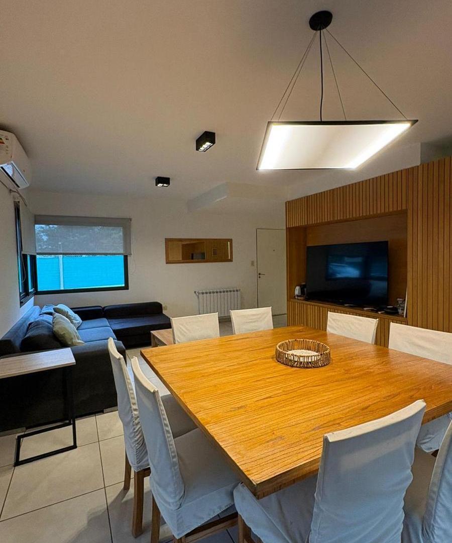 Foto de Casa Duplex 4 dormitorios en Valle escondido, imagen 2