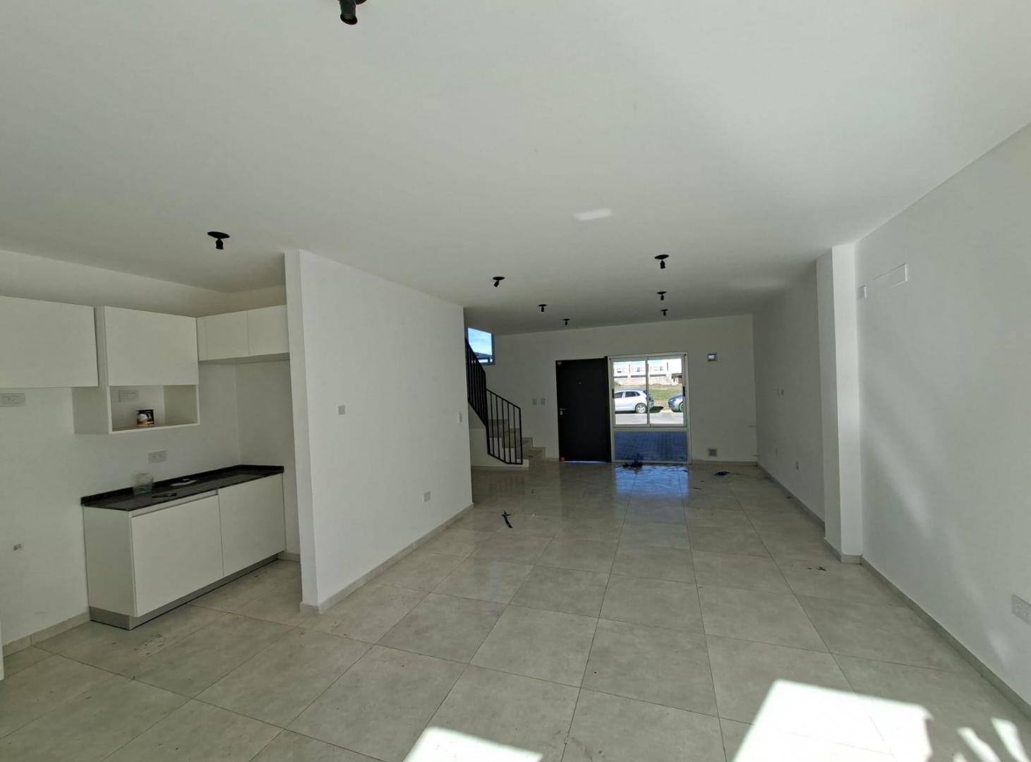 Foto de Venta Duplex Docta 3 Dormitorios 1 en suite 180 m2 terreno 130m2, imagen 5
