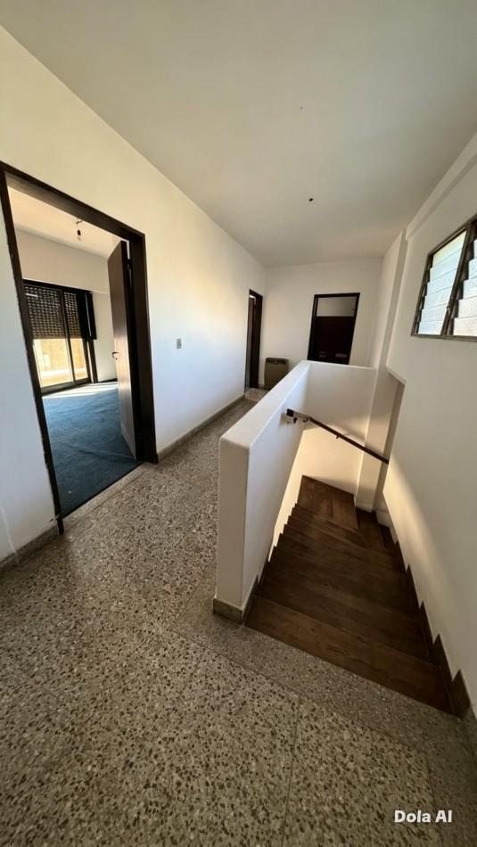 Foto de CASA EN VENTA EN CAMPANA A METROS DE AV MITRE, imagen 3