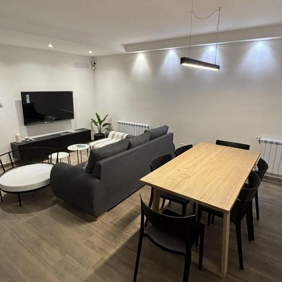 Venta. Ayacucho 1428 - Piso Exclusivo C/ Dos Dorm. - Calidad Premium 2