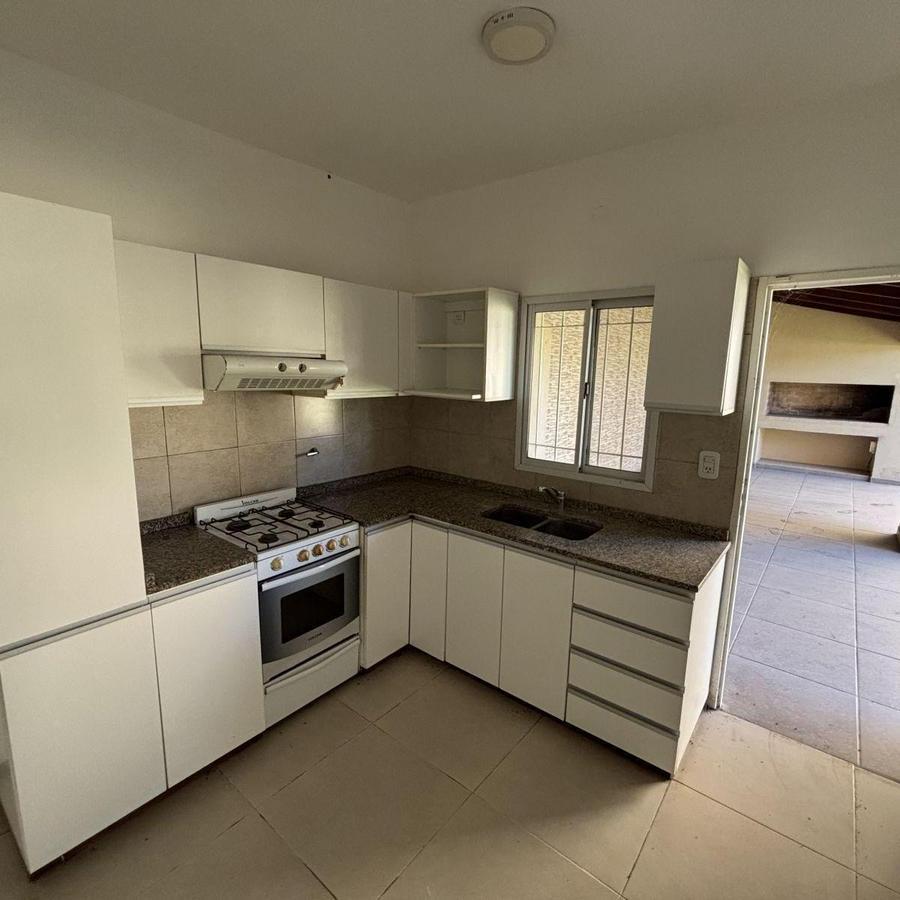 Venta Funes Barrio Cantegril Casa 3 Dorm. 1