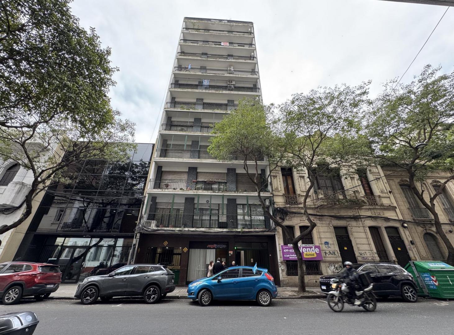 Foto de Piso Exclusivo Rosario Paseo del Siglo Rioja al 1900 con cochera, imagen 2