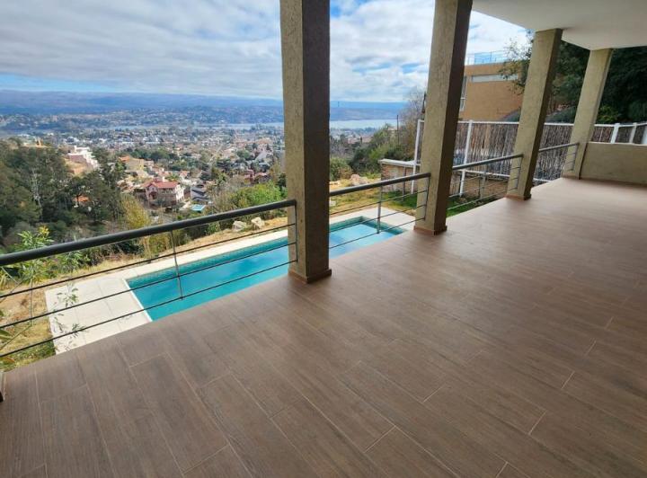 VENDO CASA 3DORM EN ALTOS DE LAS VERTIENTES CARLOS PAZ 4