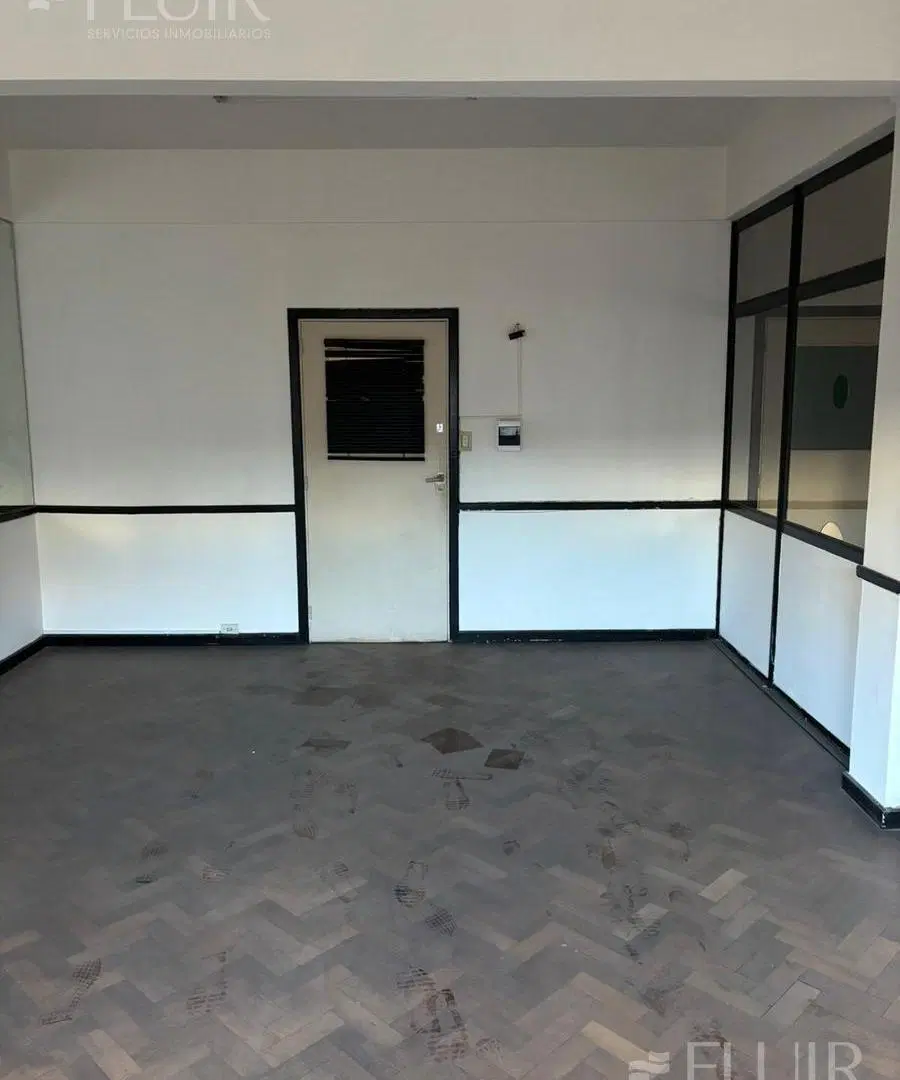Venta oficina en Dean Funes 154, Peatonal Centro 4