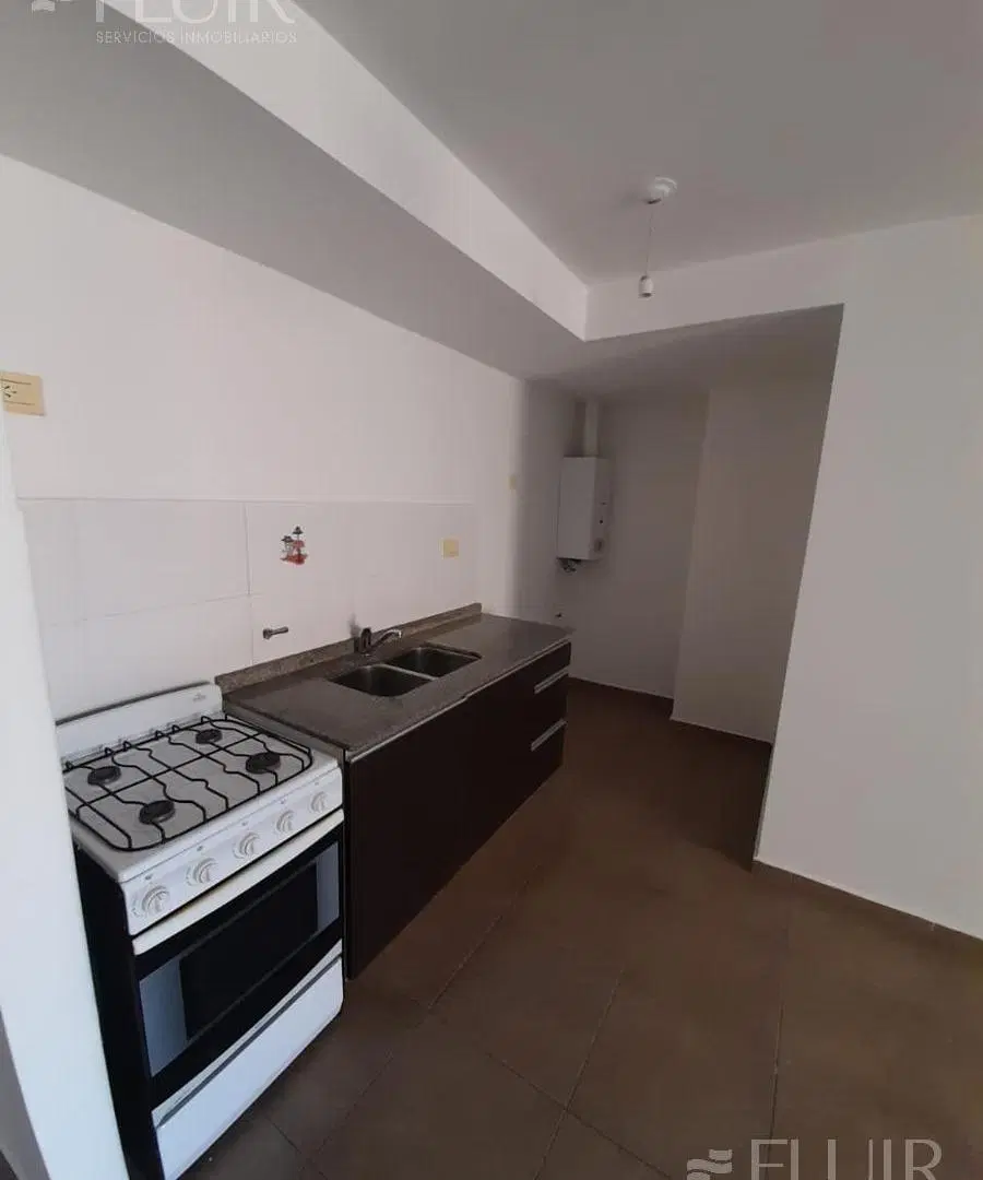 VENDO DEPTO 1DORM EN PEREDO 173 A MTS DE POCITO 3