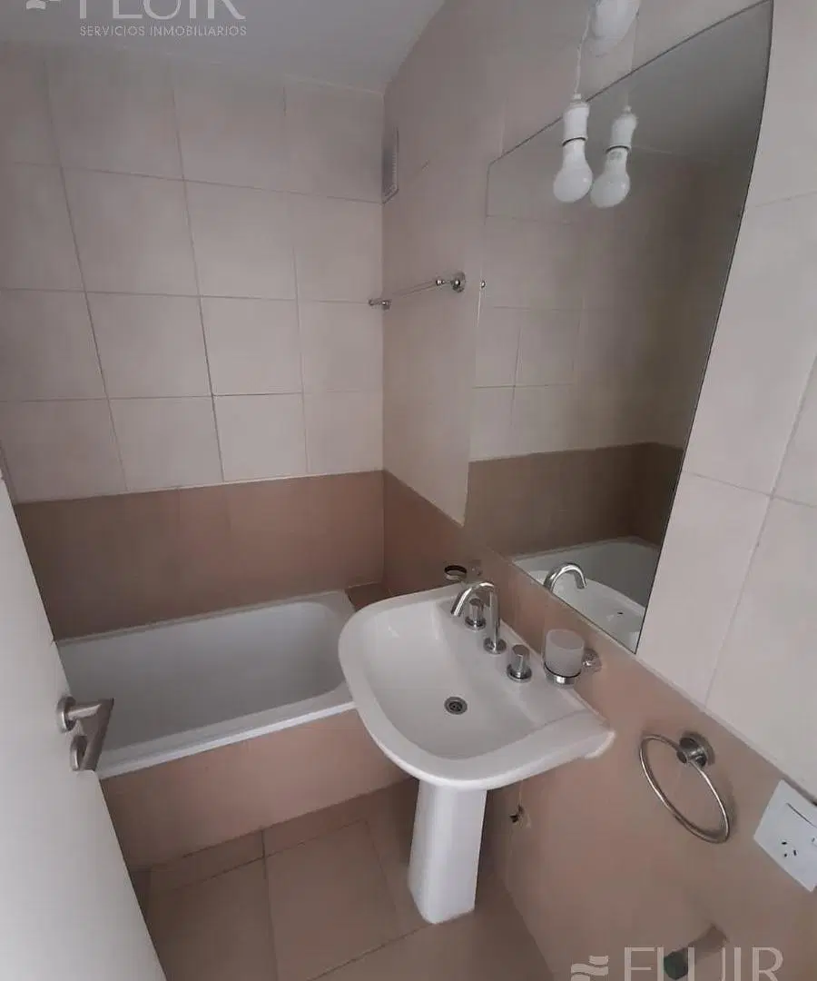 ALQUILO DEPTO 1DORM AMPLIO BALCON EN ROSARIO DE SANTA FE 1569 1