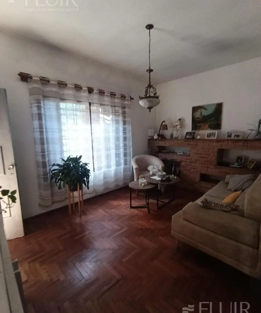 Casa zona céntrica en Barrio Obrero 2