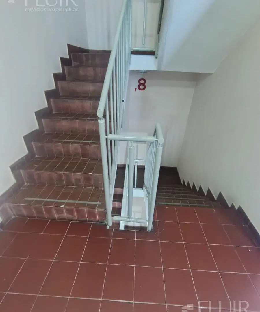 Departamento en Alberdi 5