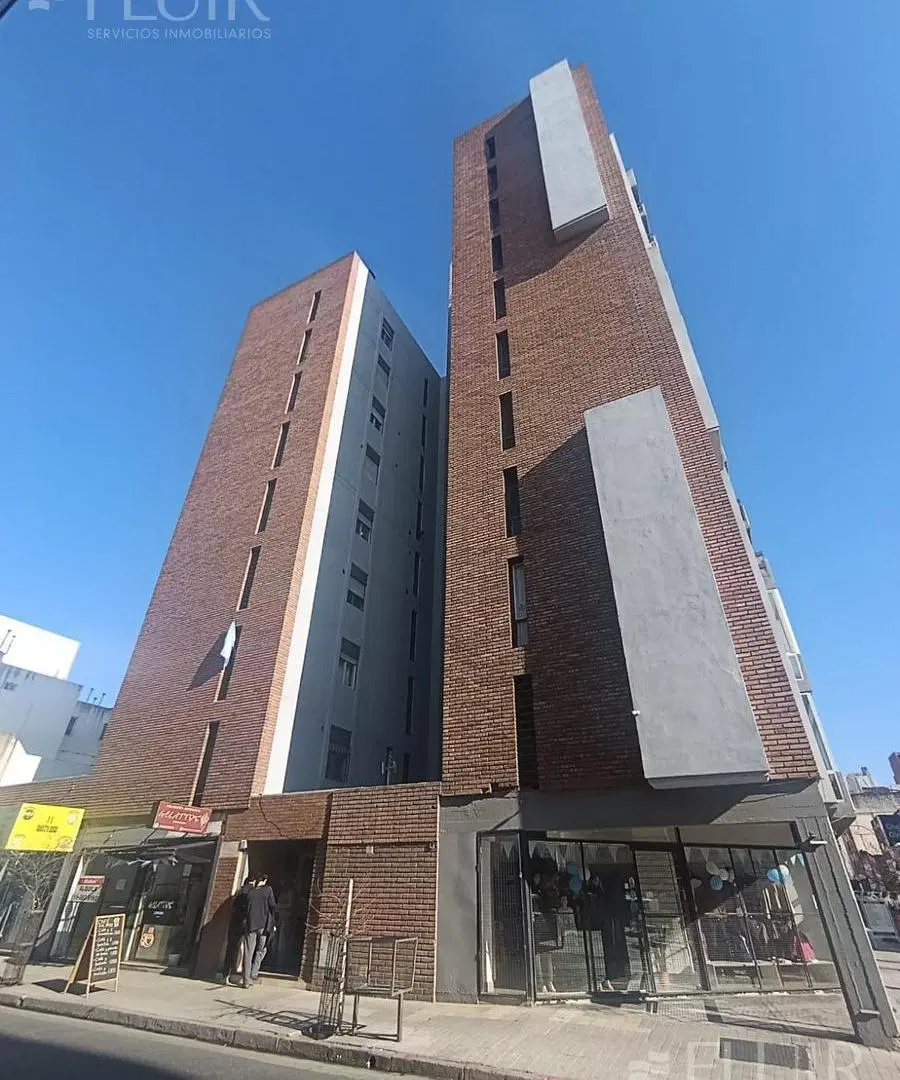 Departamento en Alberdi 3