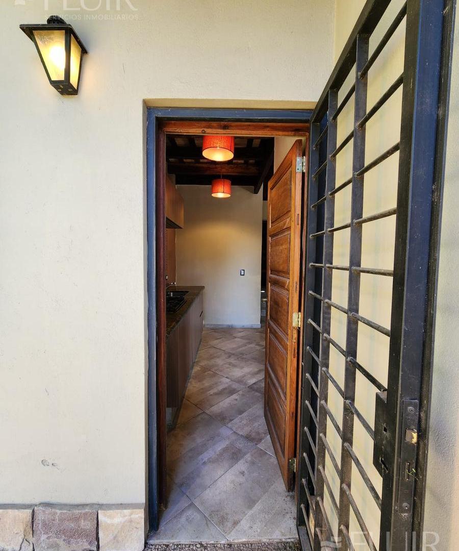 Foto de ALQUILER 1 DORMITORIO CON COCHERA EN BARRIO ALTO ALEGRE, UNQUILLO, imagen 3
