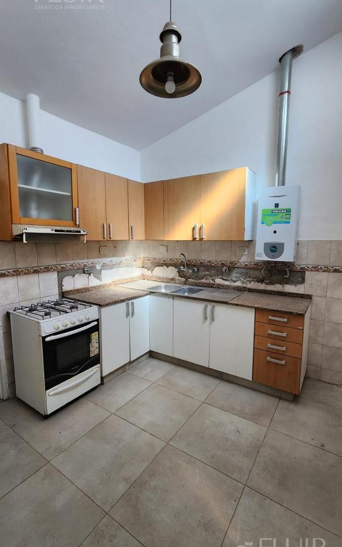 Foto de VENTA CASA 4 DORMITORIOS EN JUAN DEL CAMPILLO 752 ALTA CORDBA, imagen 5