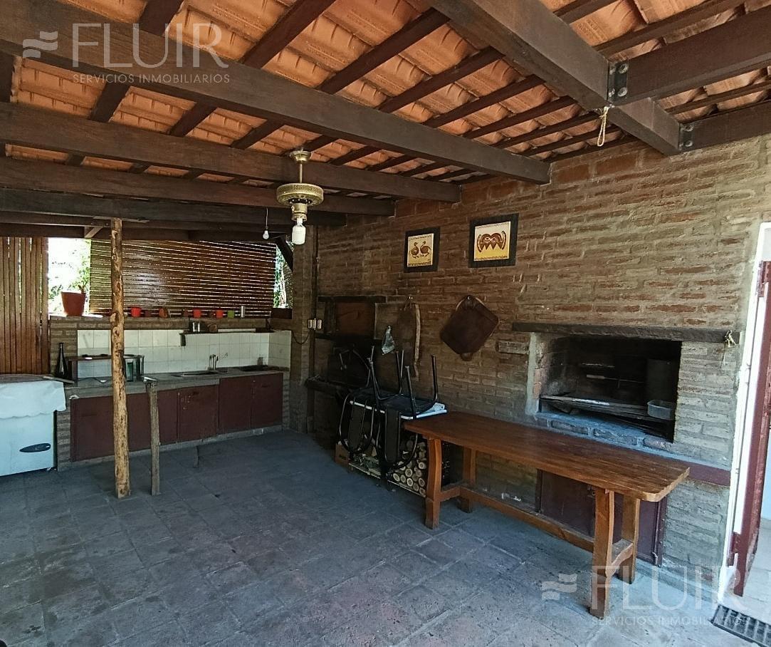 Foto de VENDO CASA QUINCHO PILETA SOBRE 3 LOTES EN CABANA, imagen 4